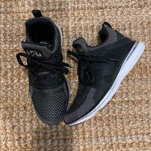 APL Ascend Shoes